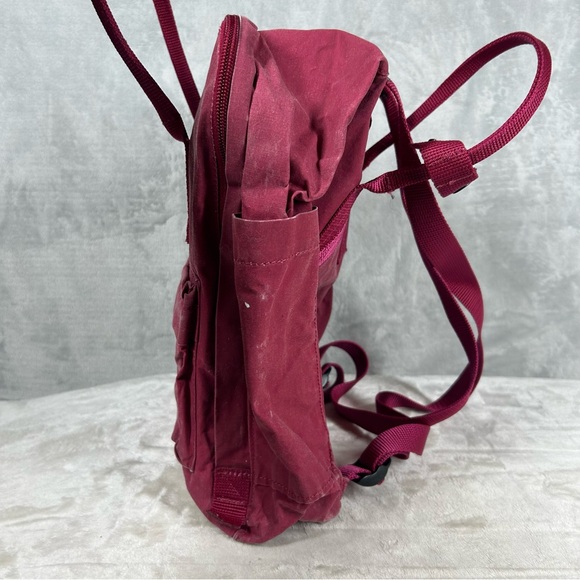 Fjallraven Backpack Kanken Red Mini Daypack School Travel Hike Distressed - Picture 3 of 12